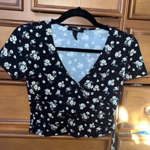Forever 21 black floral top! size S